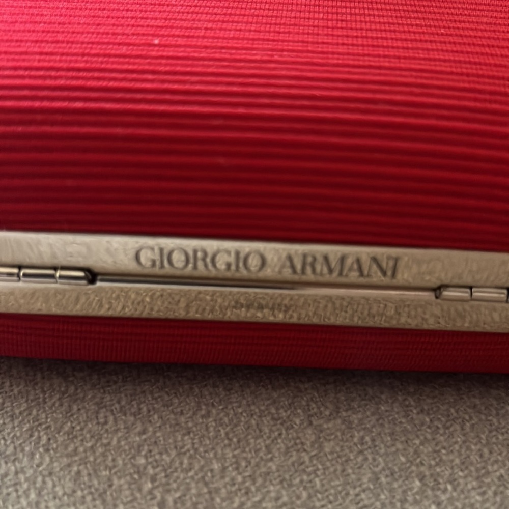 GIORGIO ARMANI BEAUTY RED CLUTCH - Picture 4 of 5
